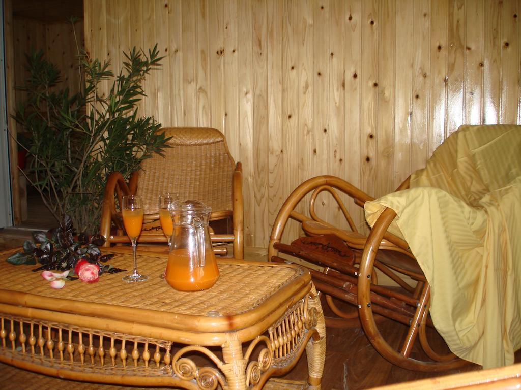 Amir Hotel Karakol Εξωτερικό φωτογραφία