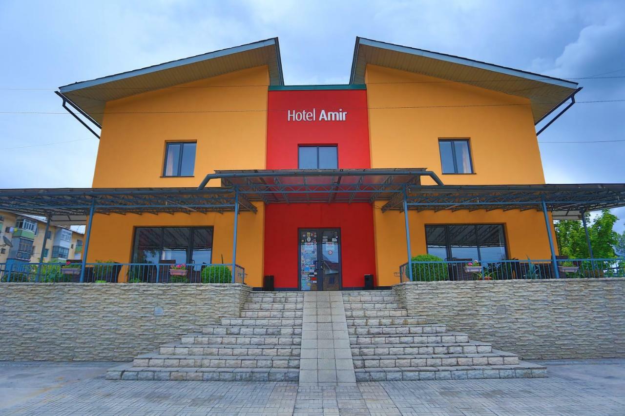 Amir Hotel Karakol Εξωτερικό φωτογραφία